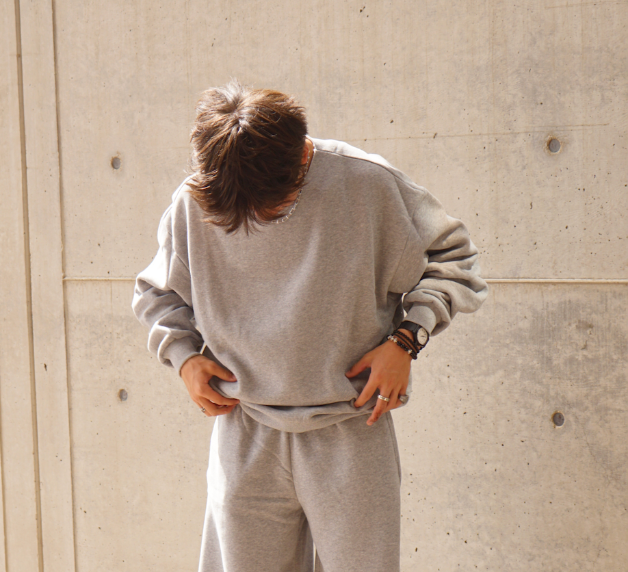 Essential Crewneck Sweatshirt