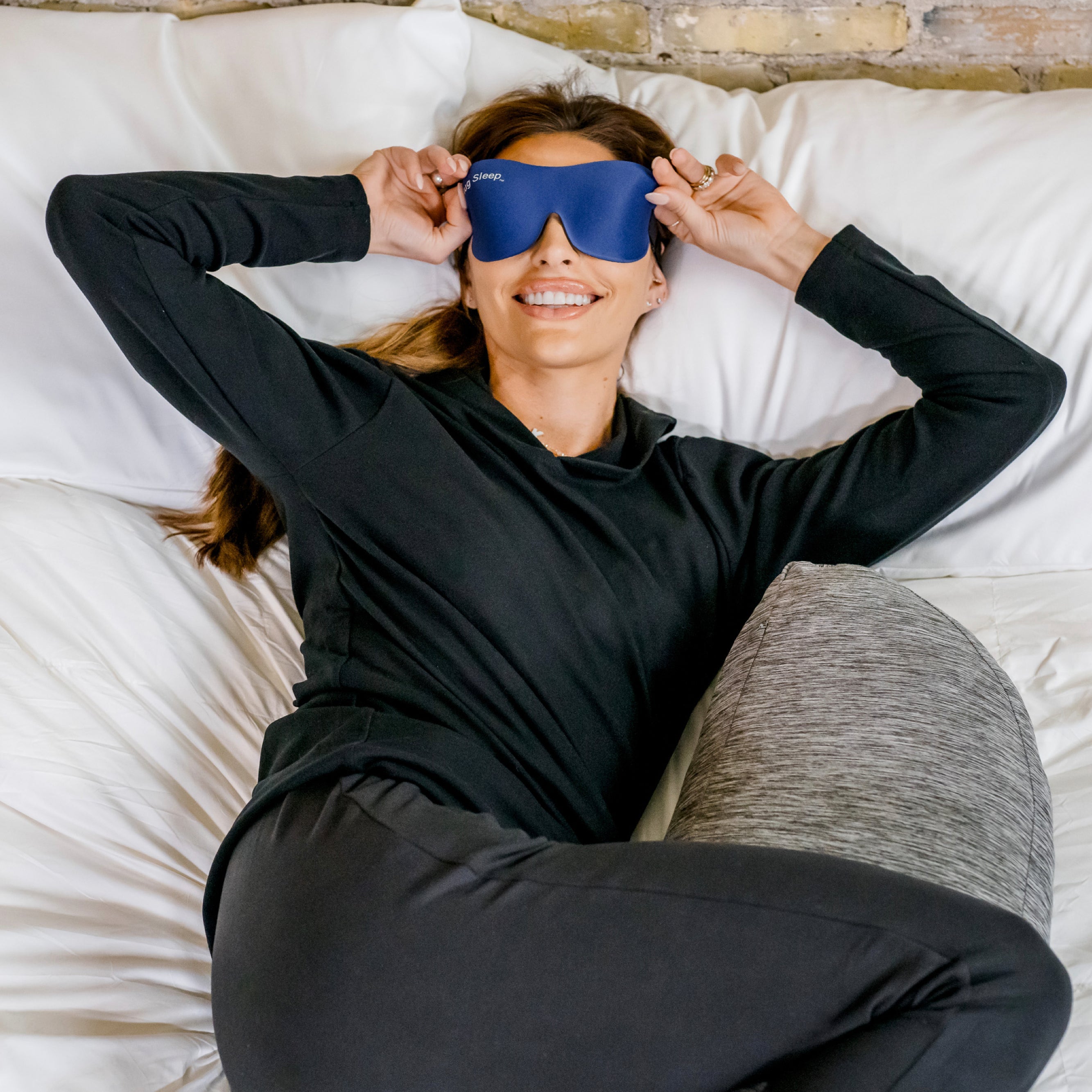 Hug Sleep Mask™